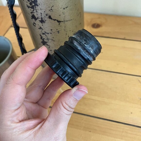 Uno Vac Coated Stainless Steel Thermos Lg 32oz DAMAGED Vintage Industrial Look - Picture 6 of 13